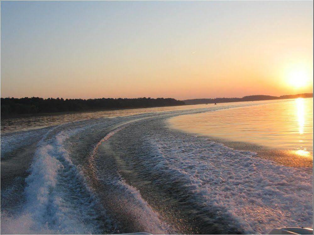 Müritz Harmonie Waren (Mueritz)